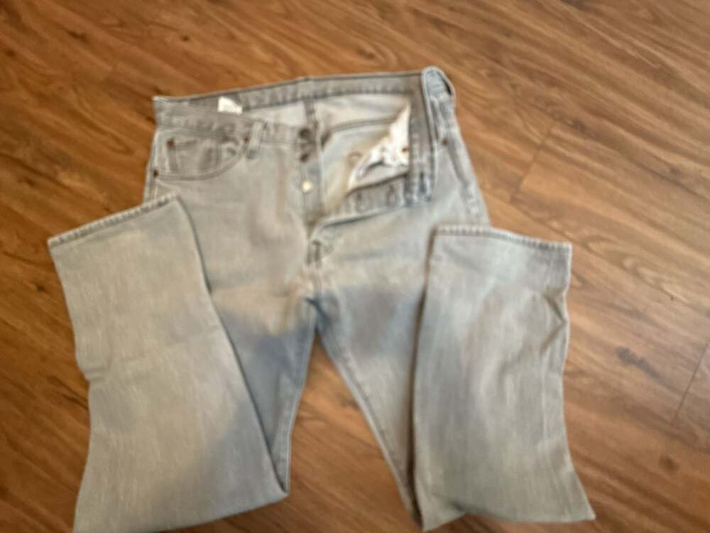 Levi's Light Wash Straight Leg Jeans
